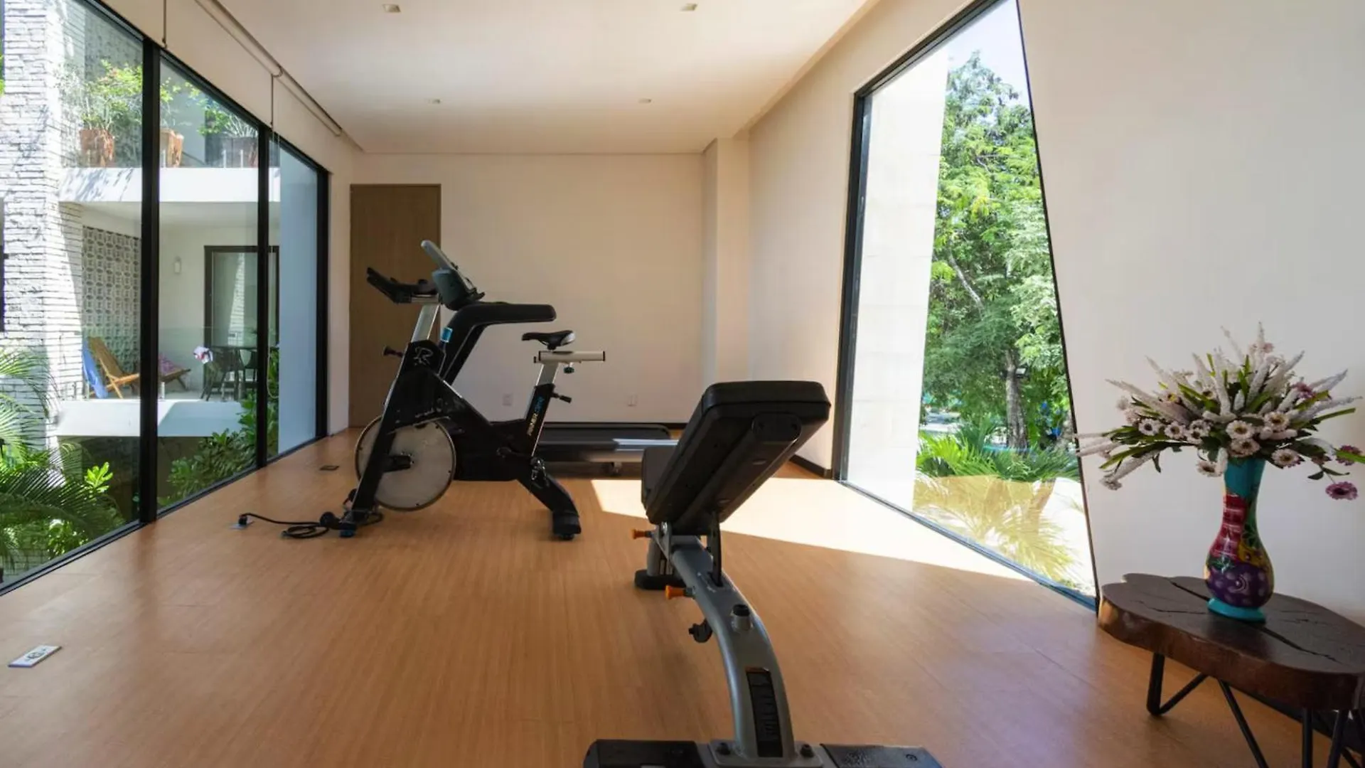 Spacious Tulum Condo For 10 Great Amenities Διαμέρισμα